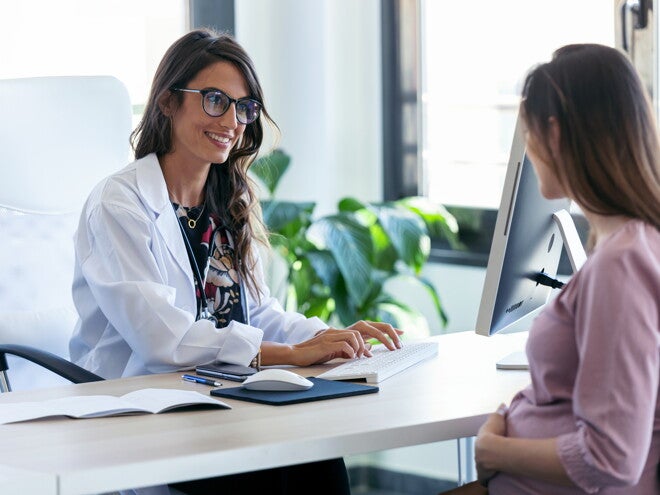 preguntas_para_tu_primera_cita_prenatal_nestle_mom_me_centroamerica